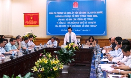 ผลักดันการบังคับคดีและการปฏิรูปด้านตุลาการ